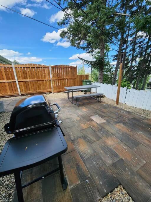 Accessible/Petfriendly-2Bedsuite Calgary Zewnętrze zdjęcie